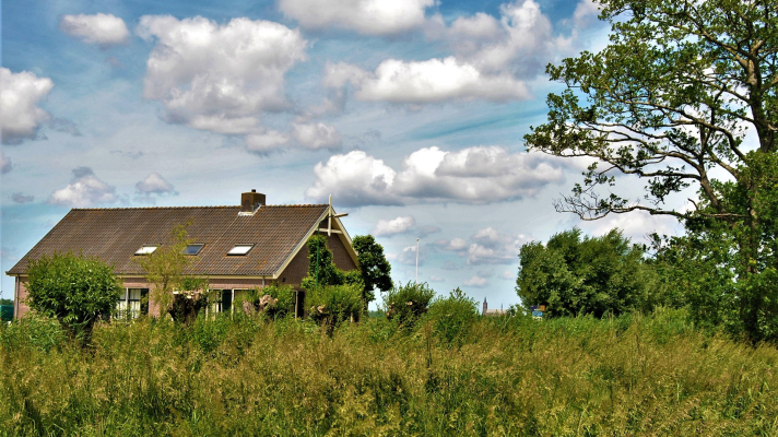 boerderij in de natuur